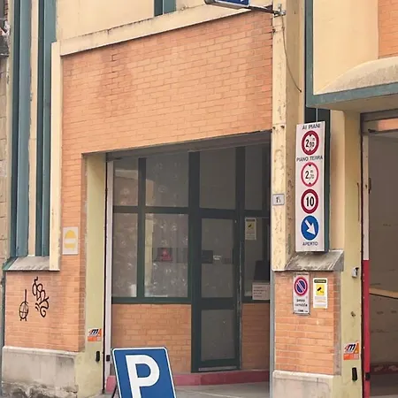 Appartamento Stop&go Station House Self Check-in Stazione Av *